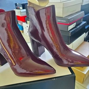 Nine west New never worn, red wine  booties